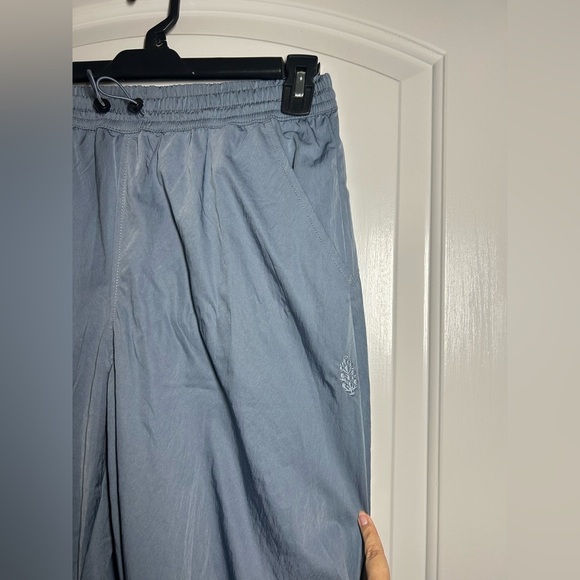 Free People Movement blue nylon cargo pants size medium NWOT - Picture 6 of 11